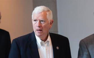 Mo Brooks