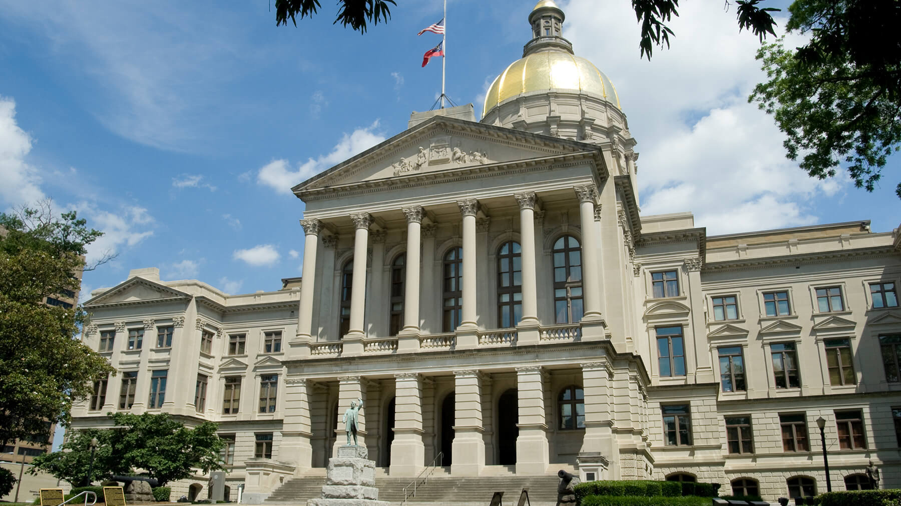 WEB_C4_GA Capitol_iStock-89137751